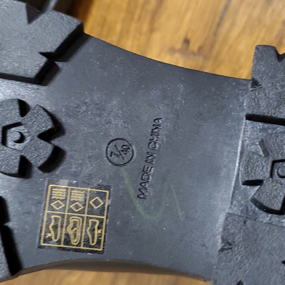 Raid London Liza Chunky Boot - Picture 12 of 15